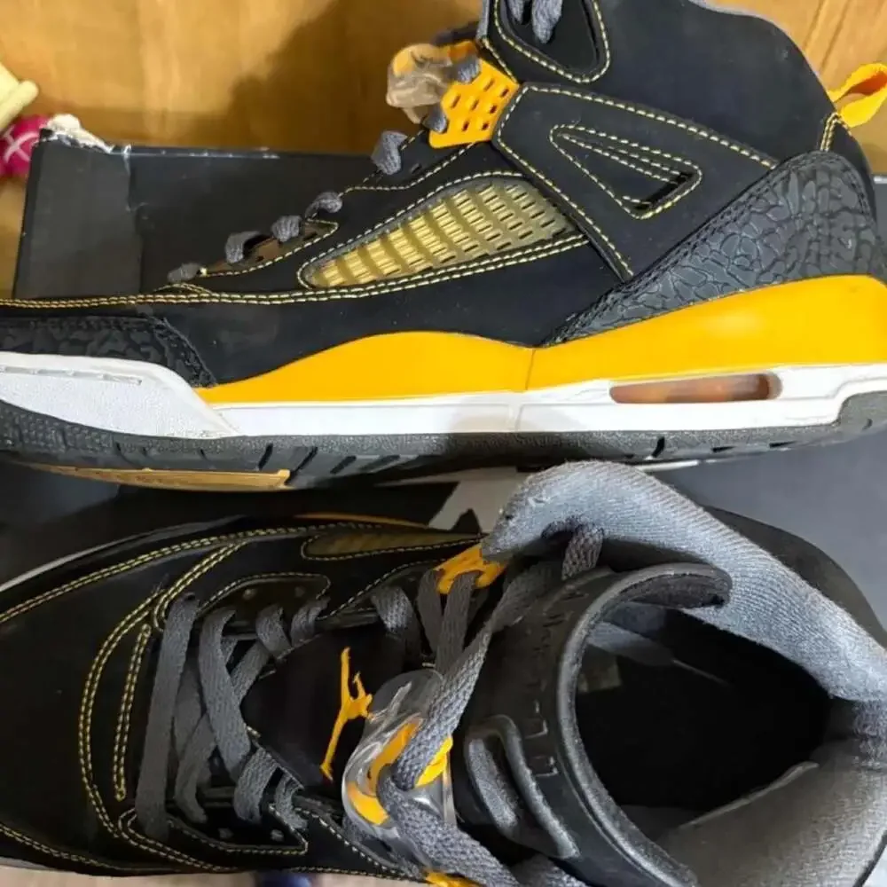 Jordan Spizike Black University Gold 315371-030